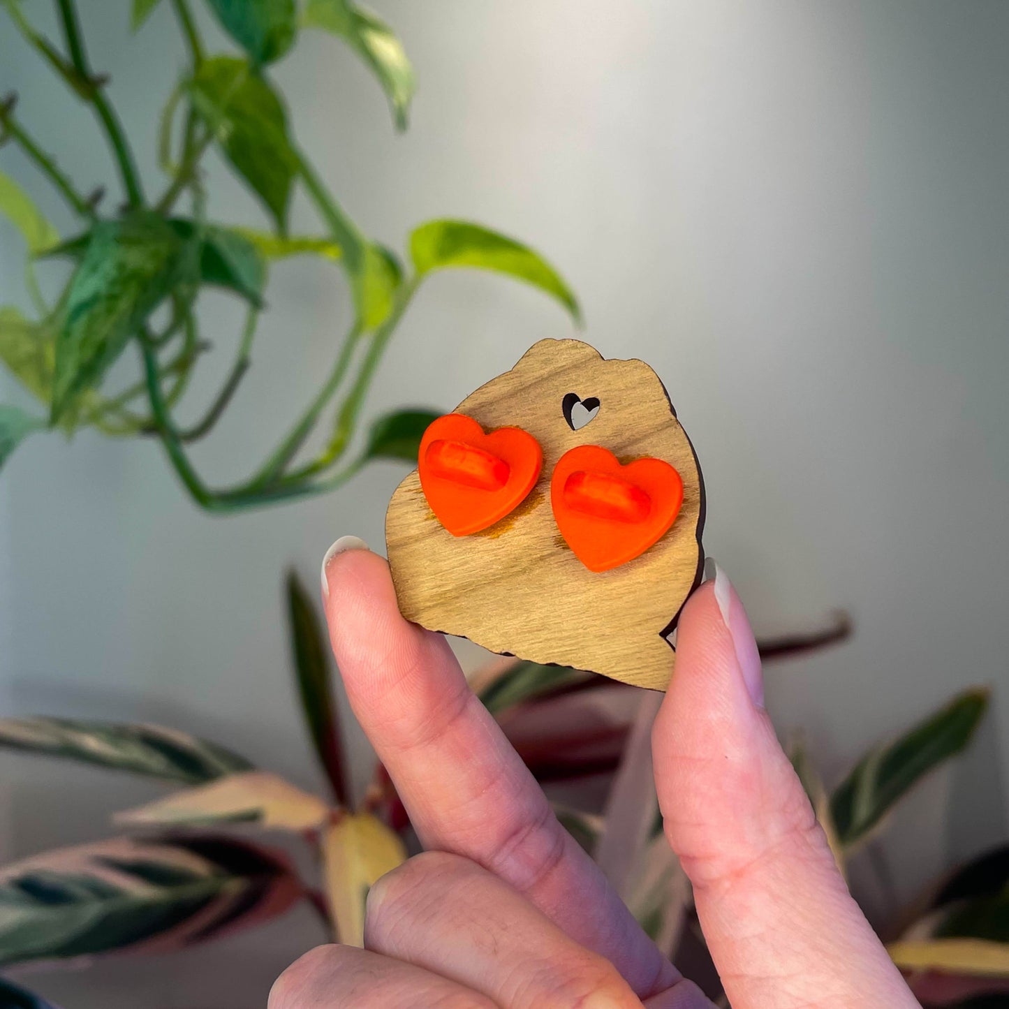 TielLove Wooden Pin